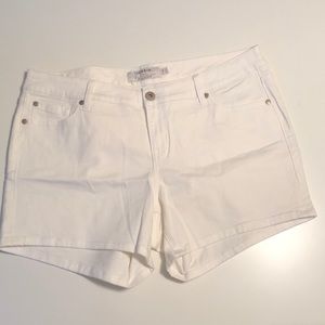 Sz 14 torrid white jean shorts